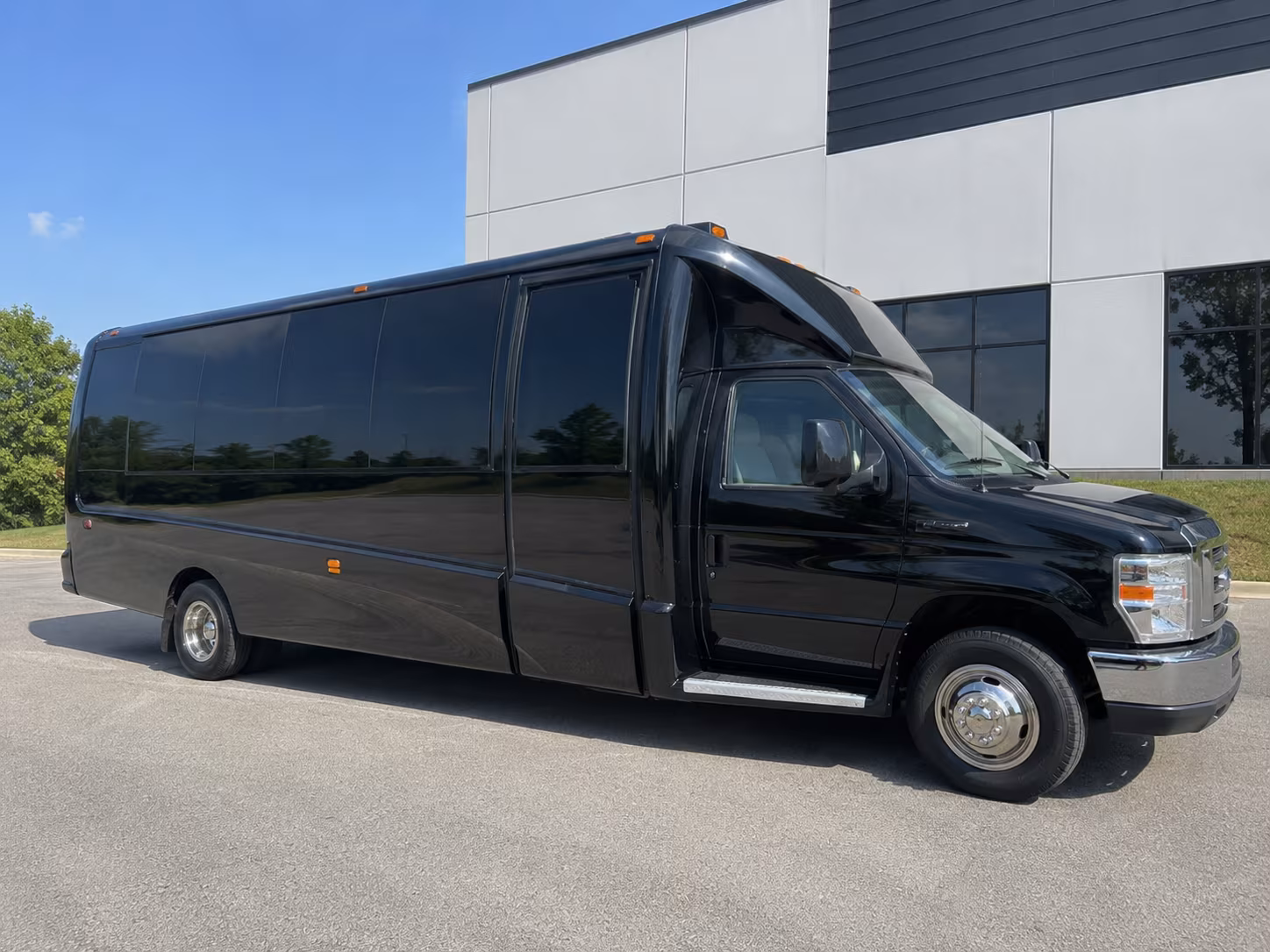 Charleston Birthday, Sweet 16, & Quinceañera Transportation onboard seating